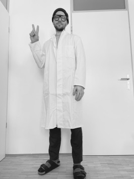 STEFAN GRAU